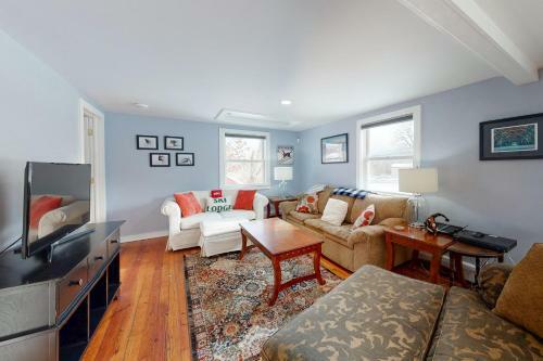 Renovated Family Farmhouse
