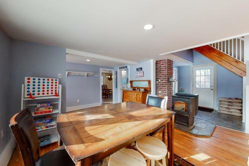 Renovated Family Farmhouse