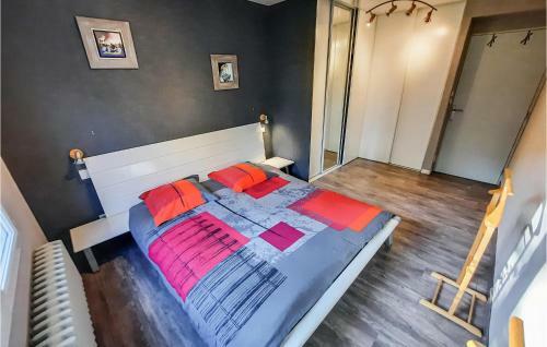 Amazing Home In Moelan Sur Mer With 3 Bedrooms