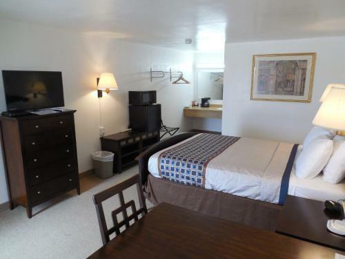 I-70 Budget Motel