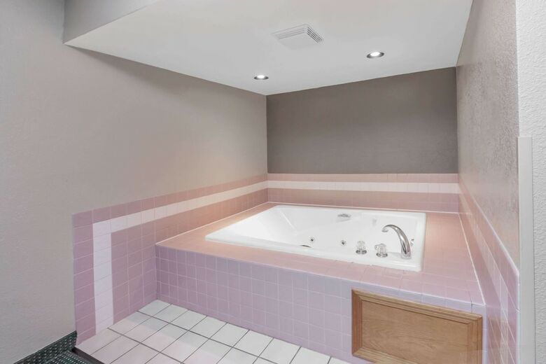 Hotel Super 8 Ionia
