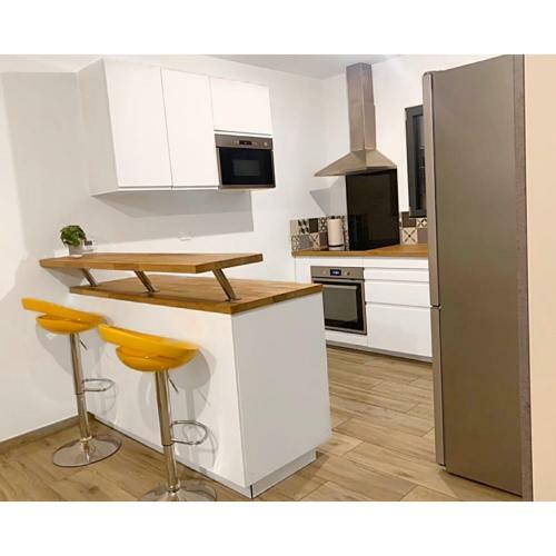 Apartamento Duplex, Parking Gratuit Priv�, 5min Centre Auxerre