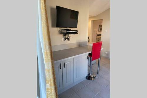Countryside G�te + Pool With Stunning Views