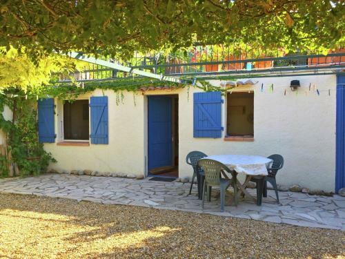 Cozy Holiday Home In Montpezat With Private Pool