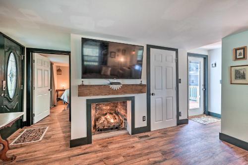 Pet-friendly Fries Home Less Than 6 Mi To New River!