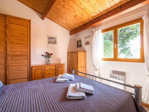Majestic Villa In Montbrun With Private Heated Pool