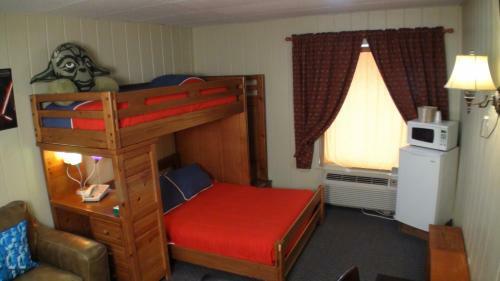 Motel 72