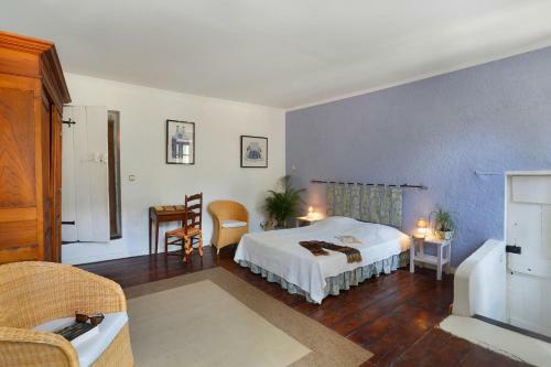 Bed & Breakfast Chateau De Montfroc