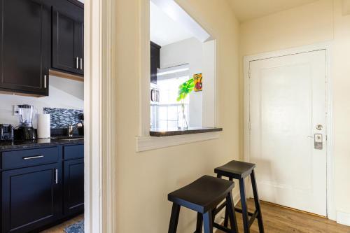 Apartamento Carytown Stay With *pool And Gym*