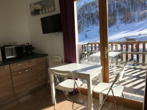 Apartamentos Montgenevre Neige Et Golf Coquet Studio 4 Pers Maxi