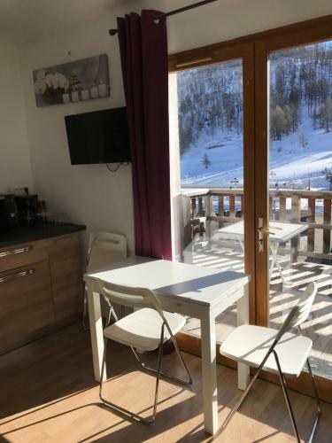 Apartamentos Montgenevre Neige Et Golf Coquet Studio 4 Pers Maxi