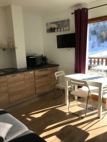 Apartamentos Montgenevre Neige Et Golf Coquet Studio 4 Pers Maxi