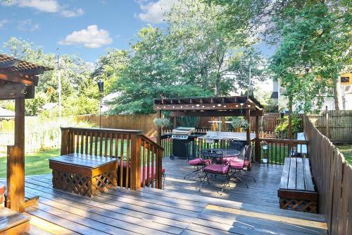 Breezin Apartment A