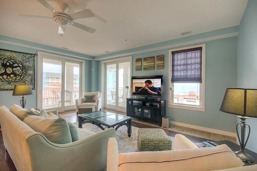 The Sanctuary - A Slice Of Heaven 338b