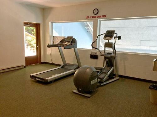 73sw - Wifi - F P - Withd - Sleeps 6 Home