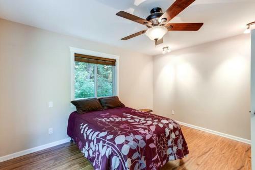 22mbr - Wi-fi - Fireplace - Pets Ok - Sleeps 8 Cabin