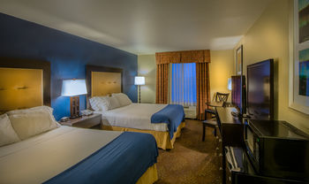 Holiday Inn Express Hotel & Suites South Haven