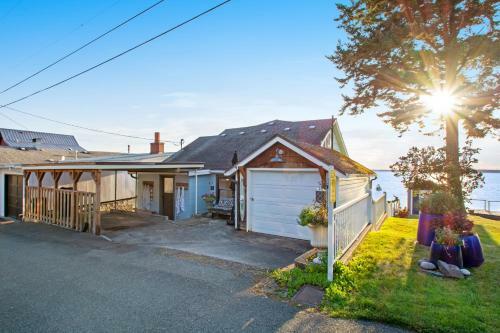 Camano Beach House