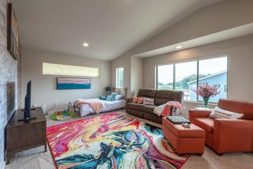 Serenity Villa: Theater Like @ Home! Great Schools