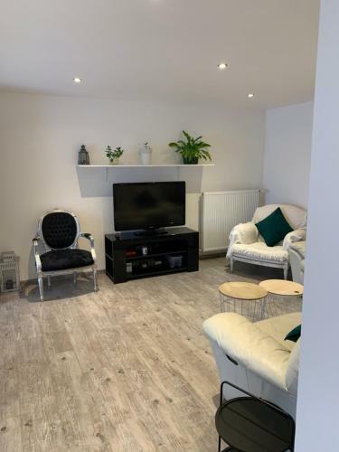 Apartamento Appartement Rez de Chauss� Maison