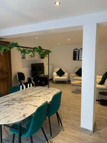 Apartamento Appartement Rez de Chauss� Maison