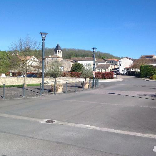 Les Pierrottes