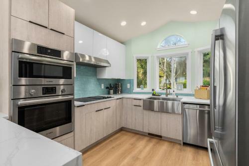 @ Marbella Lane ? Wave House, Your Oceanfront Retreat!