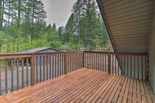 Packwood A-frame With Hot Tub, By Mt Rainier!