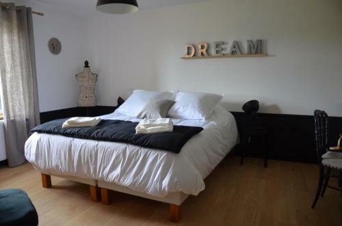 Hostal B&B Le Bordage