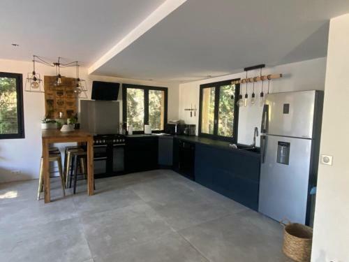 Villa 4 Chambres Studio Piscine