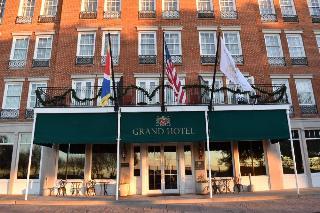 Natchez Grand Hotel