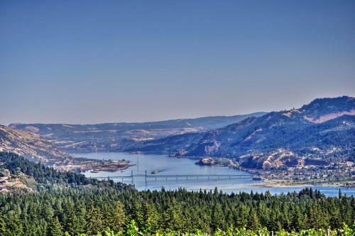 Luxury Home With Views - 5 Min To Columbia River