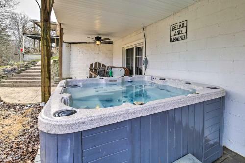 Apartamento Beckley Studio With Hot Tub, 4 Mi To Wvu Tech!