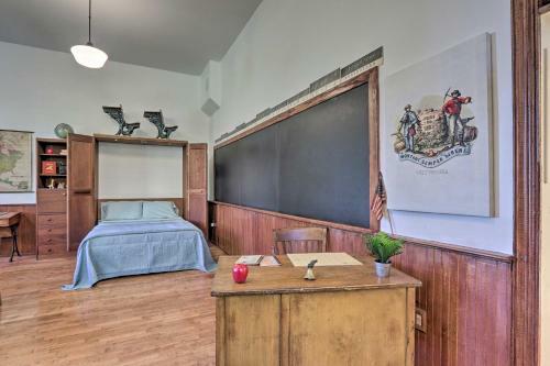 Renovated Wv Schoolhouse History Buffs Heaven!