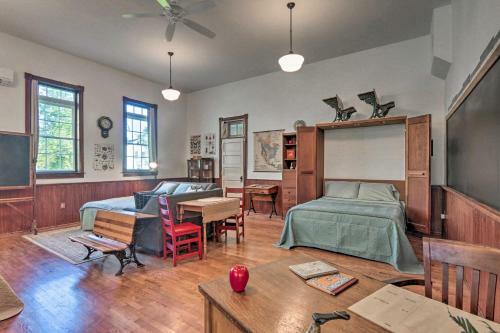 Renovated Wv Schoolhouse History Buffs Heaven!