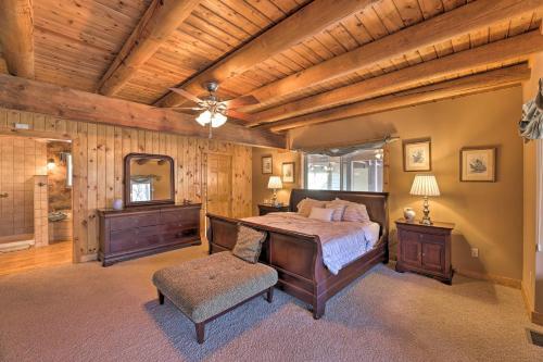Serenity On The River Luxe Lewisburg Cabin!