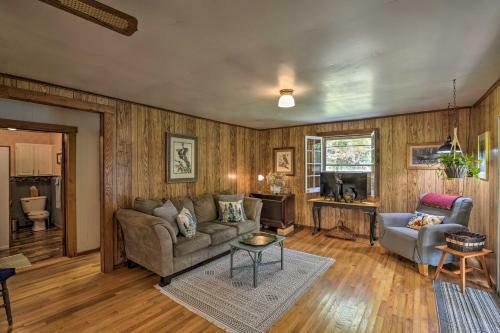 Charming Parsons Cabin On The Cheat River!