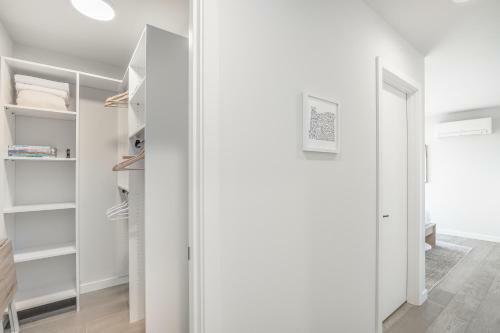 Rooftop Patio With Waterview, Private Garden & Grill 3br 3ba