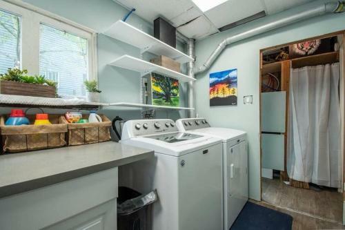 Apartamento Central 2 Bedroom Unit With 3 Beds And 3 Large Tvs