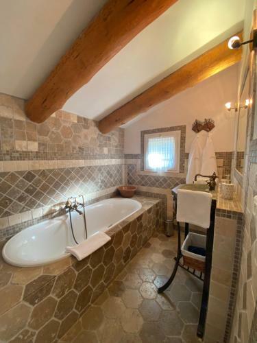 Bed & Breakfast Chambres D'h�tes Et Studios de Charme - A Mandria