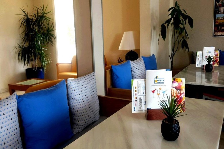 Hotel Sorrabona
