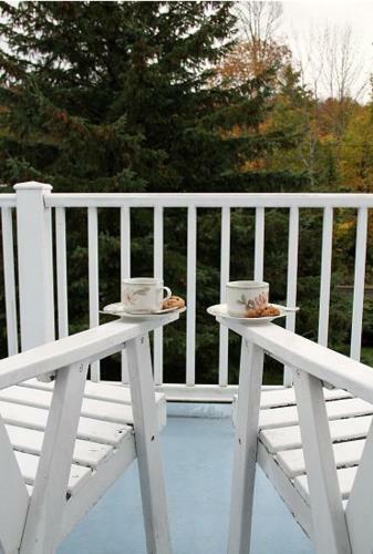 Bed & Breakfast Youngtown Inn