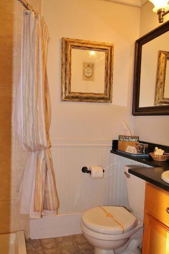 Bed & Breakfast Youngtown Inn