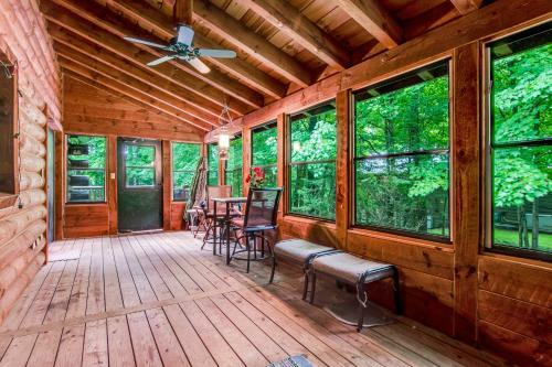 Cranberry Cove Lodge