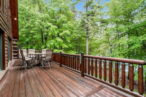 Cranberry Cove Lodge
