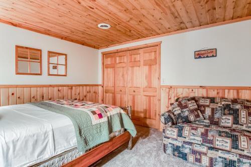 Cranberry Cove Lodge