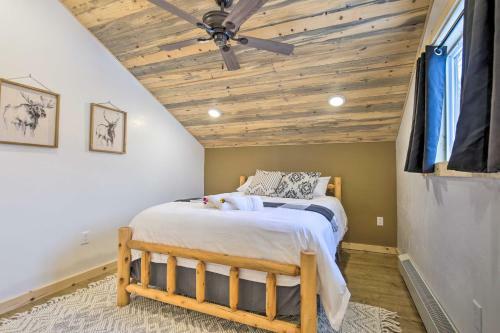 Lakefront Retreat With Patio, Grill, Boat Dock!