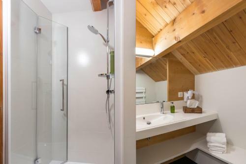 Hotel Le Chalet D'en H�