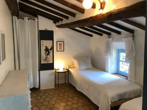 Pretty Village House, Nizas Pezenas