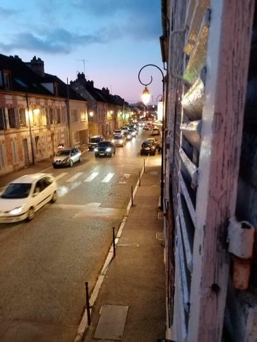 Apartamento Appartement de Ville Avec Cour Priv�e